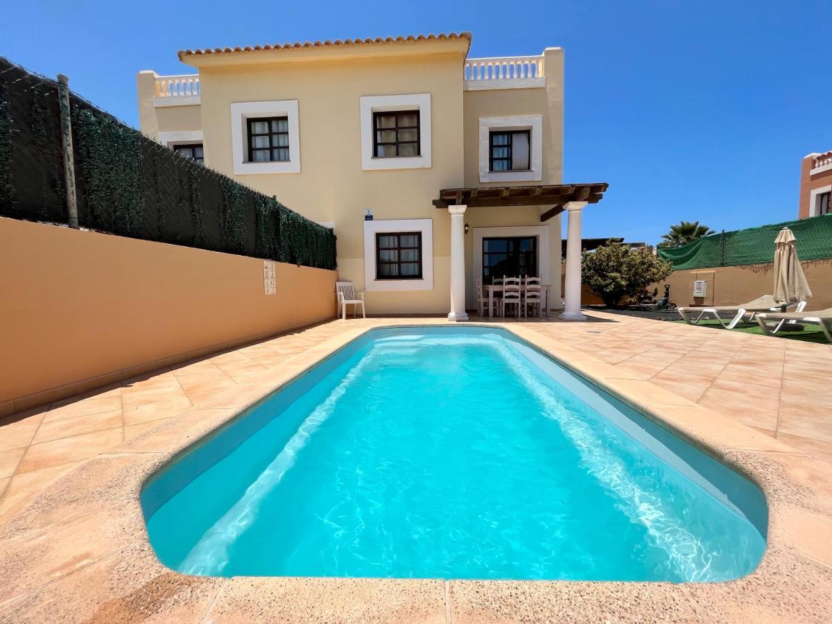 Ftv Holidays Homes Corralejo Exterior photo